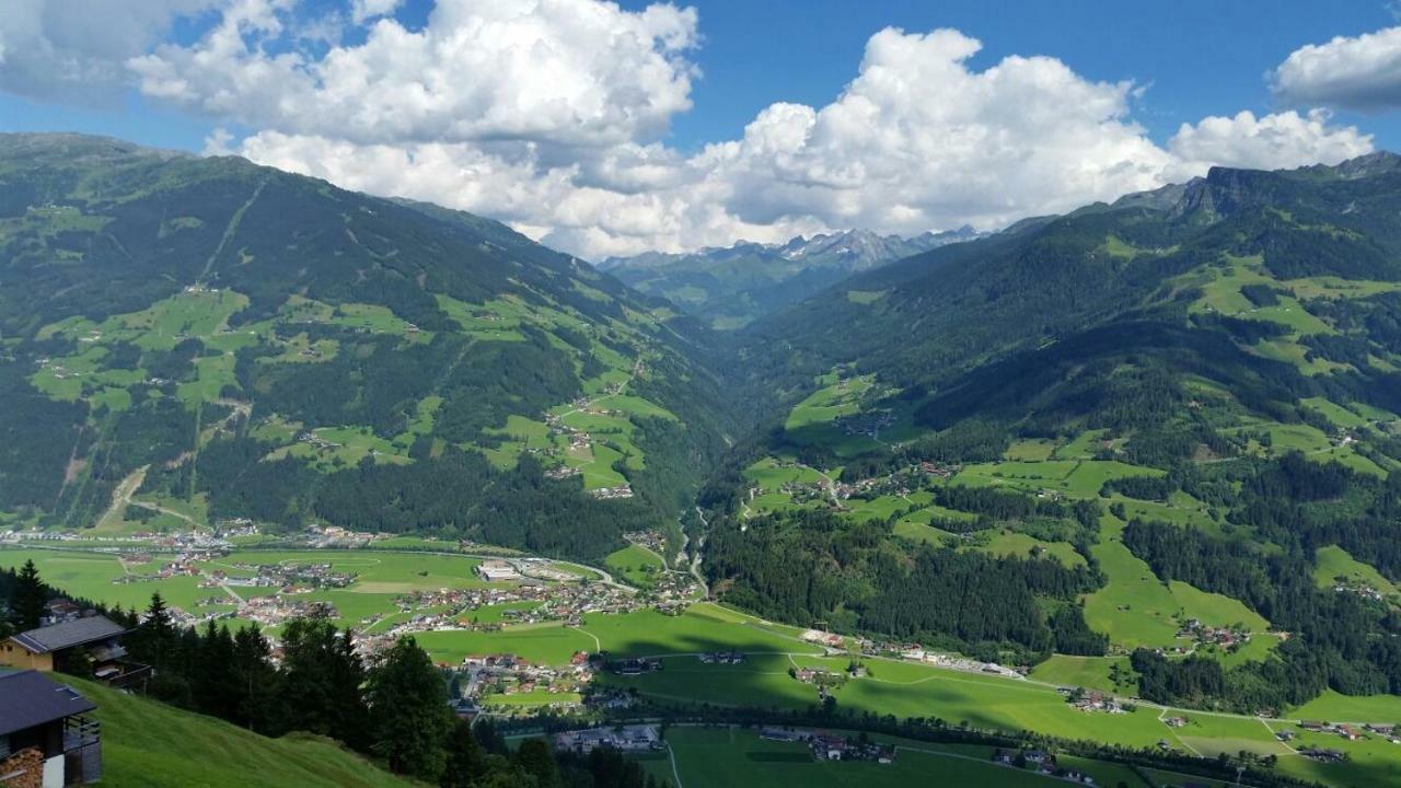 Hotel Garni Elisabeth Zell am Ziller Exteriör bild